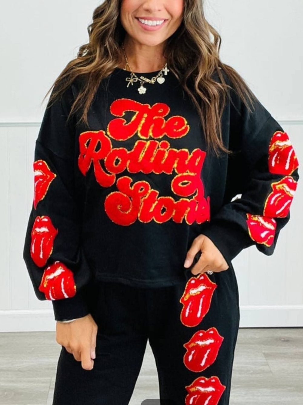 Fantastic Fawn Black Licensed "Rolling Stones" Graphic Sequin Patch Sweatshirt L
